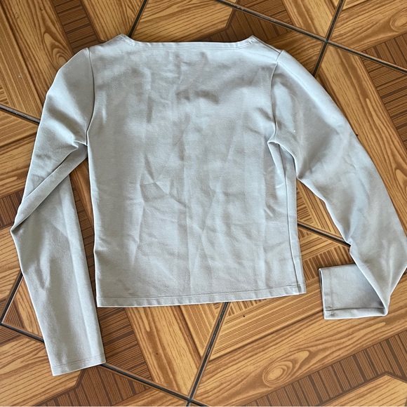 A&F XS - Picture 2 of 3